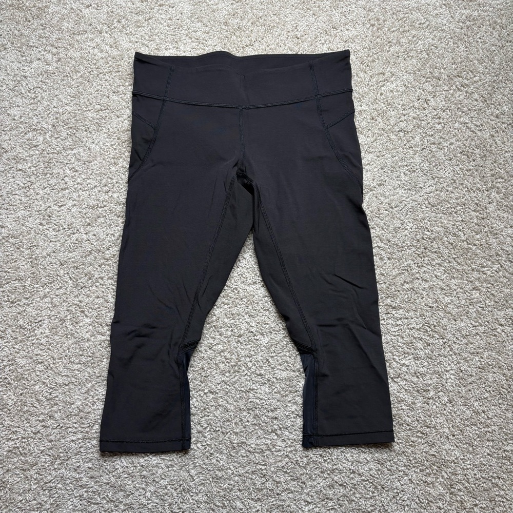 Lululemon Mesh Accent Crops